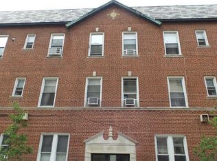 10205 86th Ave APT A1, Richmond Hill, NY 11418