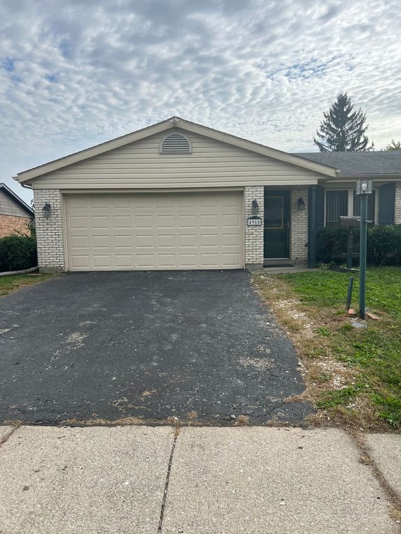 4960 Scothills Dr - Property Image