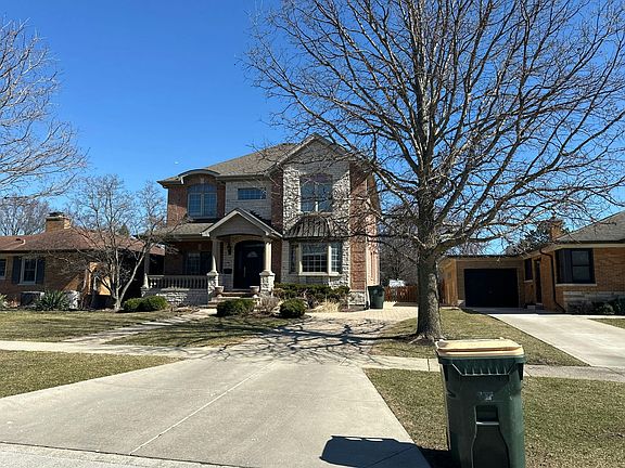 2nd image of 1207 S Linden Ave