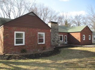 6516 Godfrey Rd, Godfrey, IL 62035