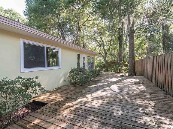4th image of 5135 Shore Dr