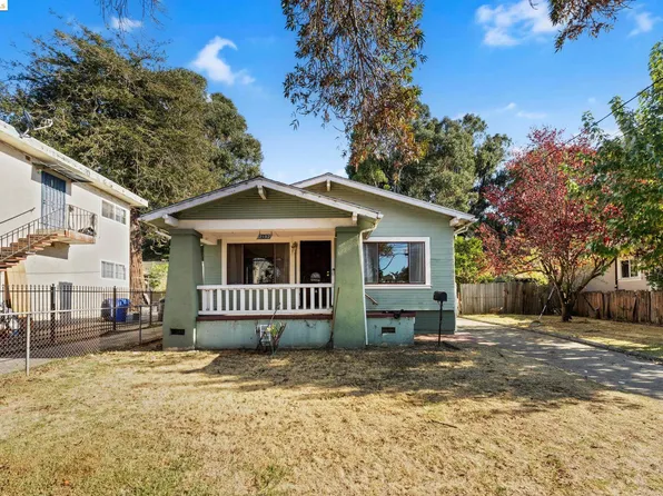 2102 Harrington Ave, Oakland, CA 94601
