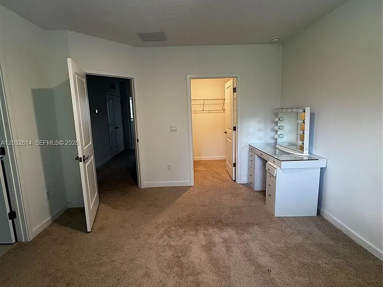 4860 Dillion St #4860 — Photo 22