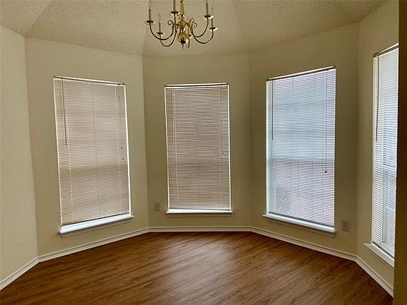 2nd image of 1265 Cedarcrest Dr