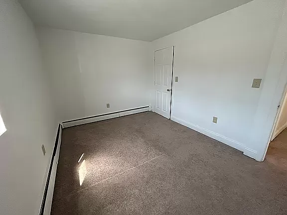 2 bed, 999 sqft, $2,195 — Photo 3