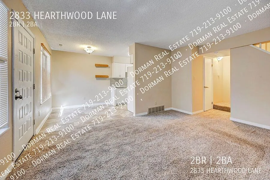 2-Story Townhome! — Photo 3