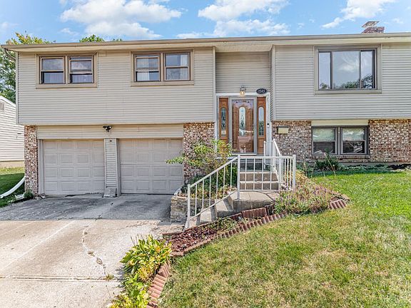 3rd image of 1545 Karahill Dr