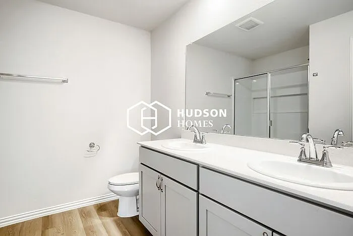 120 Kainos St — Photo 6