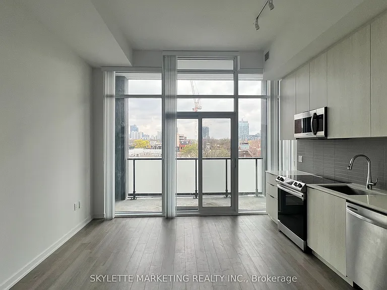 50 Power St #424 — Photo 2