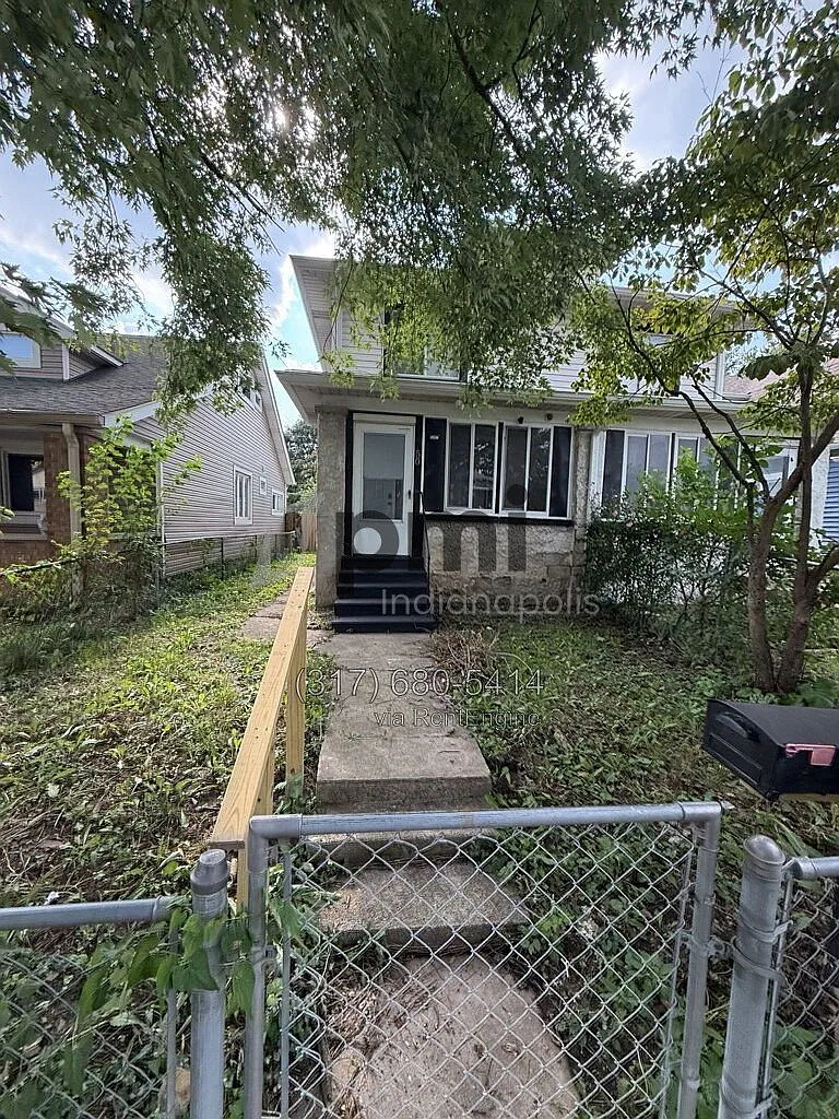 2 bed, 2.0 bath, 570 sqft, $995 — Photo 3