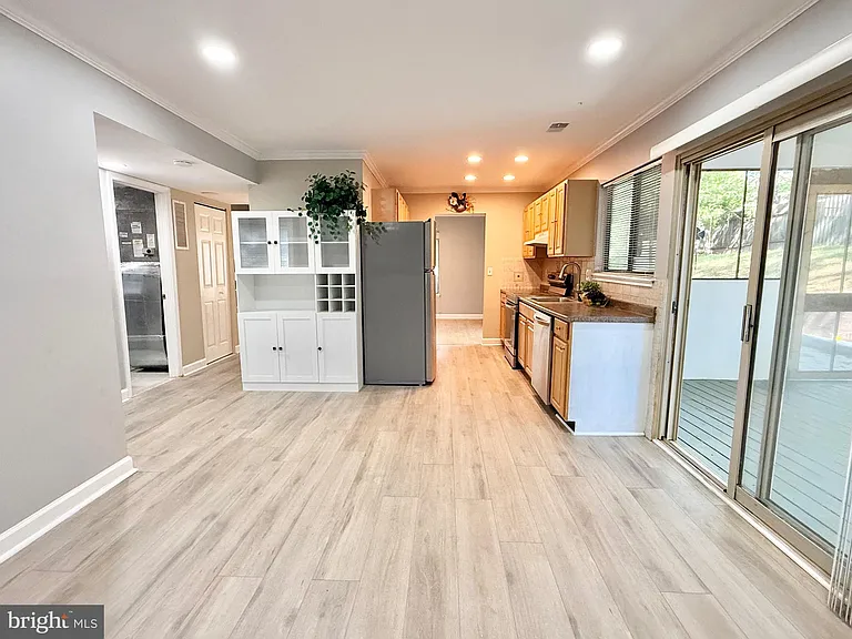14713 Flints Grove Pl — Photo 11