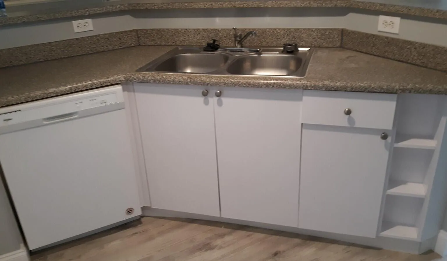 1 bed, 1.0 bath, 781 sqft, $1,625 — Photo 4