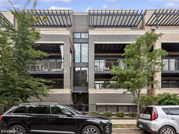 1366 W Walton St #2E, Chicago, IL 60642