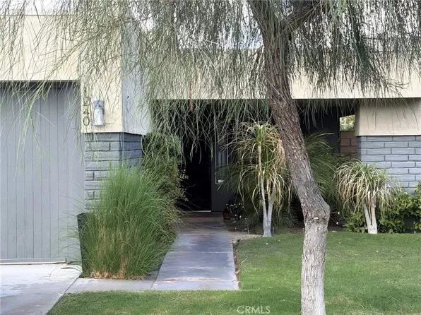 1240 Sunflower Ln, Palm Springs, CA 92262