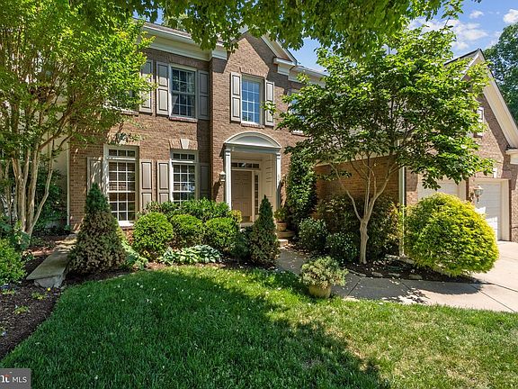 2nd image of 6264 Kingfisher Ln