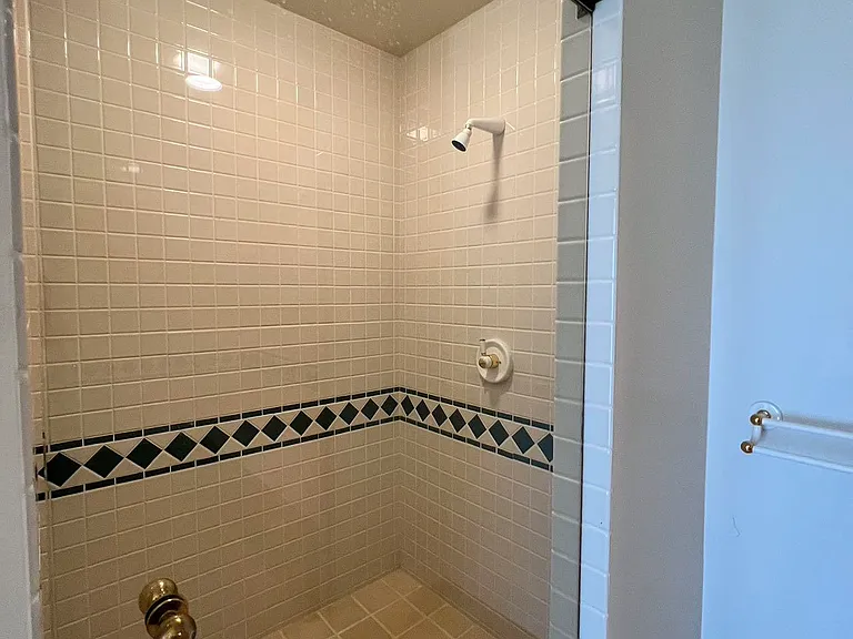 1538 Chippendale Ct — Photo 19