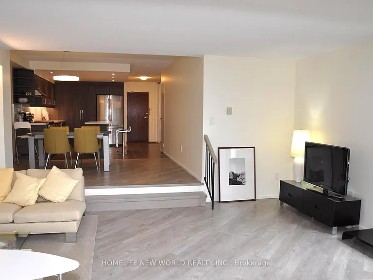 62 Wellesley St W #1204 — Photo 2