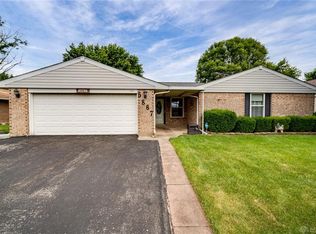 5867 Charlesgate Rd, Dayton, OH 45424