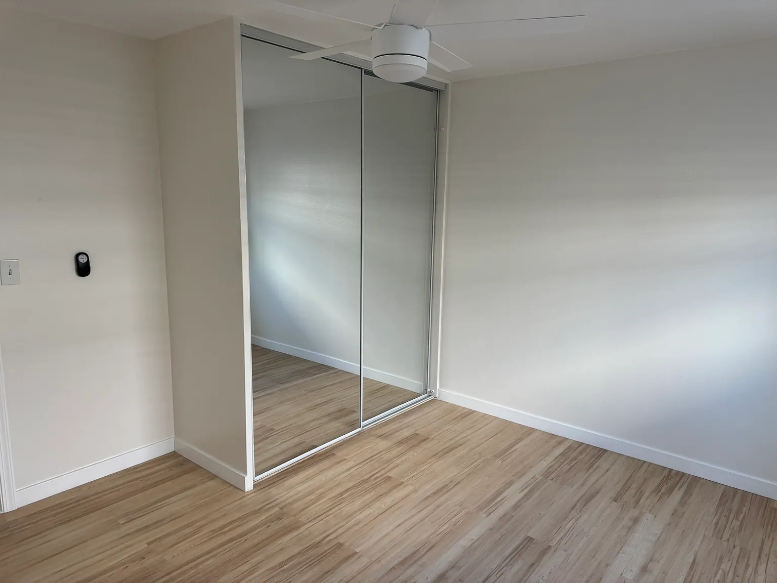 1 bed, 450 sqft, $2,300 — Photo 3