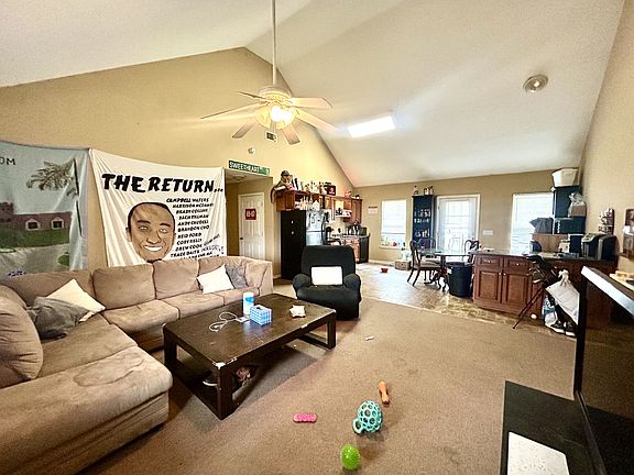 2nd image of 115 Thomkin Dr