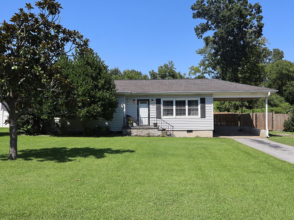 1st image of 3311 Mountain View Dr