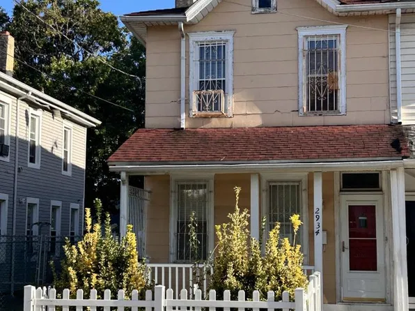 2934 Cramer St, Camden, NJ 08105