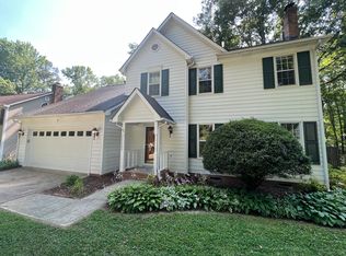 2333 Heathershire Ln, Matthews, NC 28105
