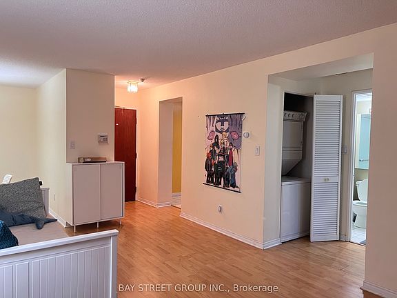 4th image of 35 Empress Ave #303