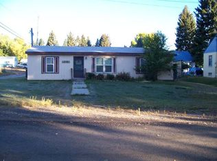 306 Patterson Ave, Cascade, ID 83611