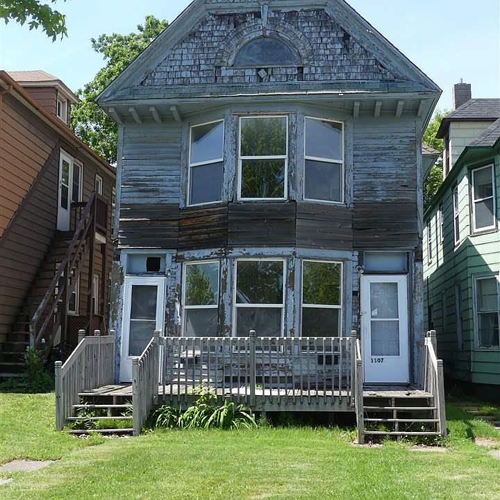 2nd image of 1107 John Ave