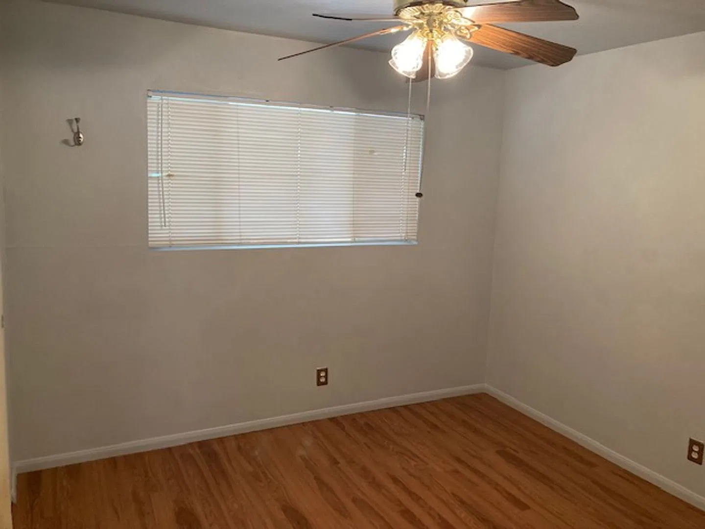 1746 Lenrey Ave. — Photo 4