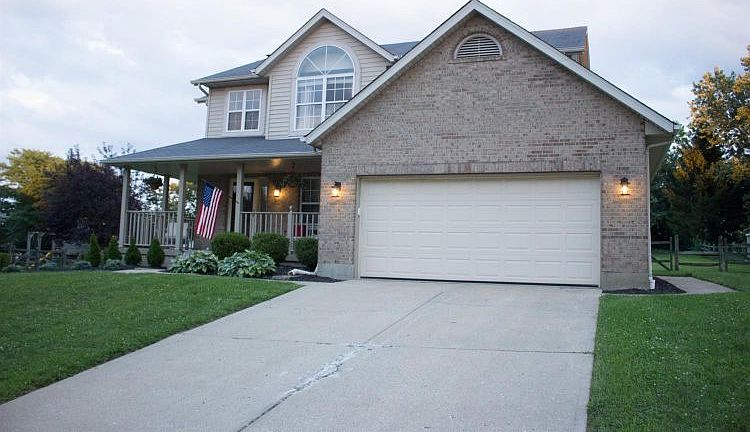 1st image of 2428 Brick House Ln