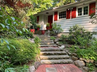 1251 Old Cord Ln, Gates Mills, OH