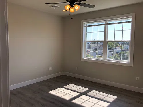 Floor plan 406