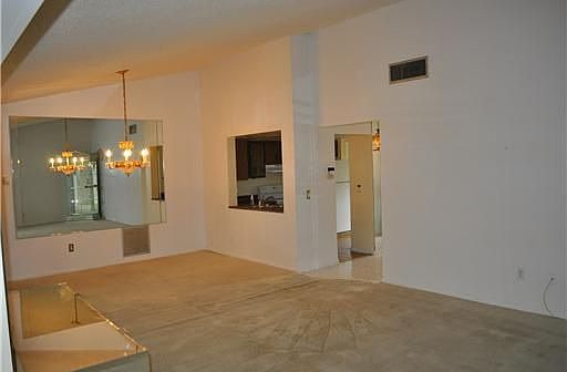 5th image of 6400 Lakemont Cir