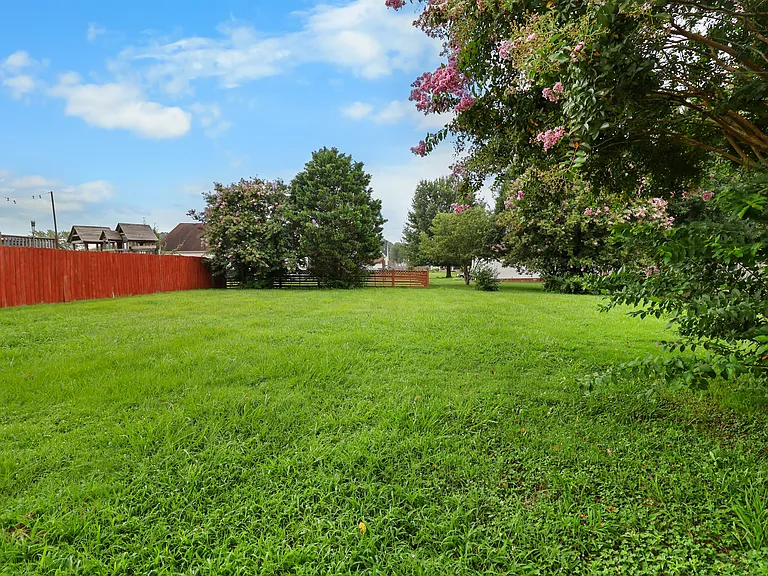 3368 Marrast Dr — Photo 34