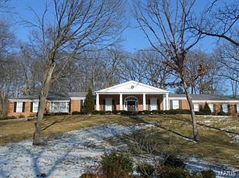 3rd image of 44 Huntleigh Woods
