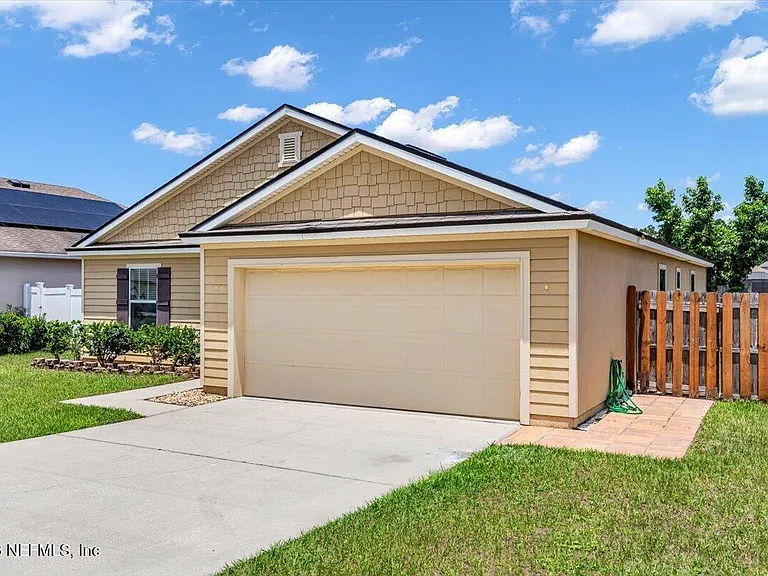 10281 Magnolia Hills Dr — Photo 3