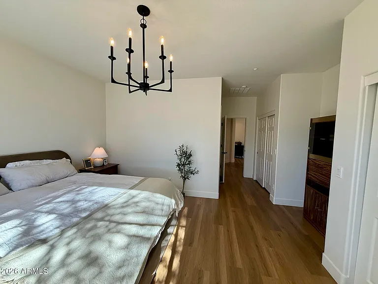 1839 W Owens Way — Photo 18