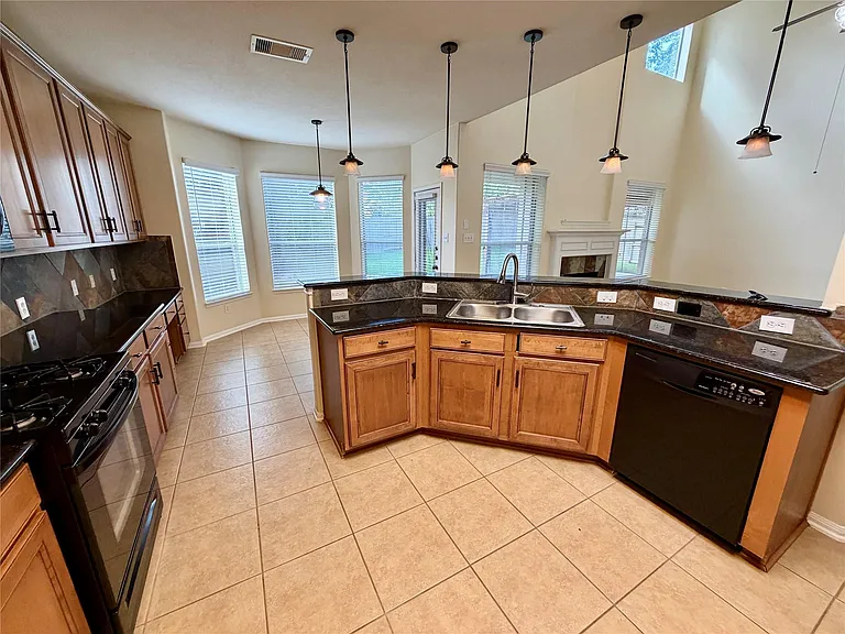 25206 Auburn Terrace Dr — Photo 14
