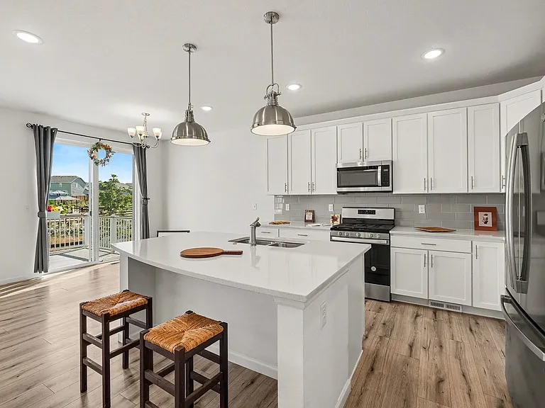 3371 Chilton Dr — Photo 3