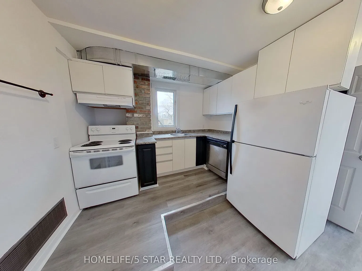 2 bed, $2,295 — Photo 4