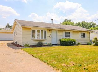 1906 Homewood Dr, Lorain, OH