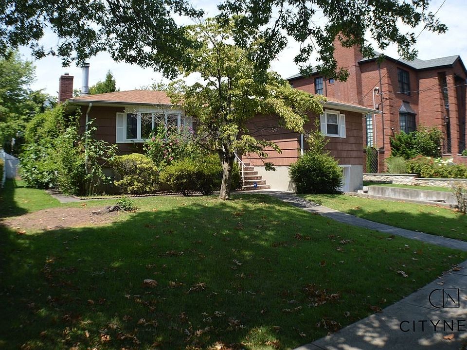 1st image of 34 Durgess St