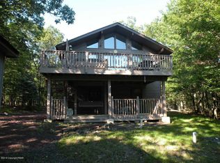63 Skye Dr, Lake Harmony, PA 18624