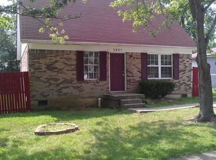 2627 Vonoa Dr, Radcliff, KY 40160