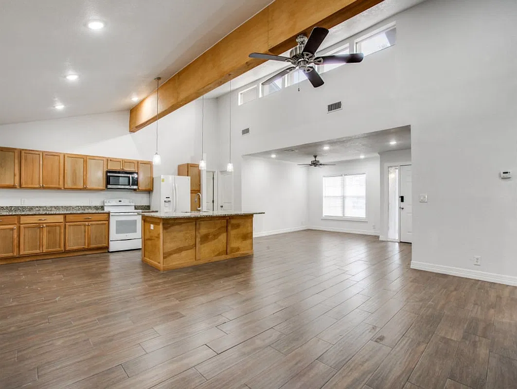 9535 Millers Ridge San Antonio TX 78239 — Photo 4