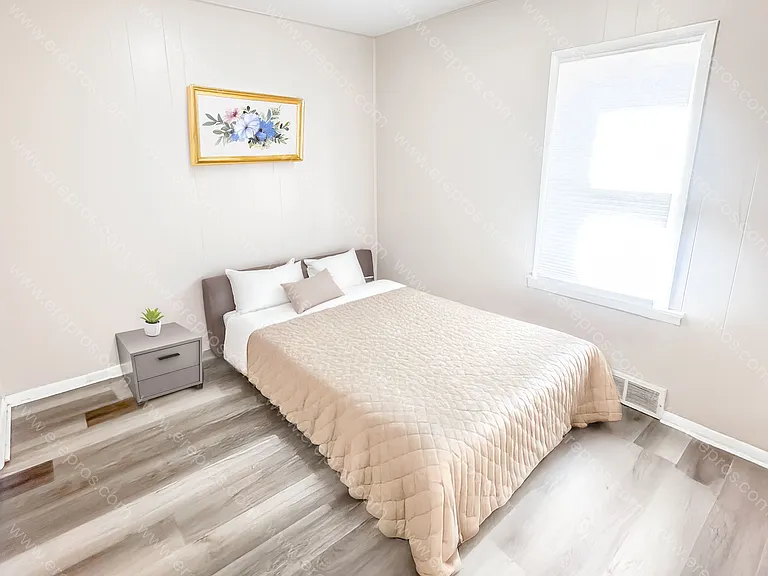 1578 Chestnut St #1 — Photo 10
