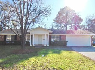 1217 Winnrose St, Jackson, MS 39211