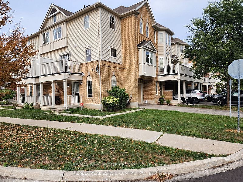 1st image of 950 Burgess Gdns